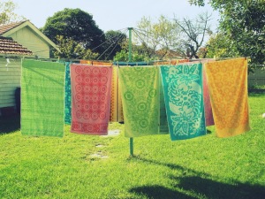 curbsidestyle blog march 9 2011 vintage towels colorful